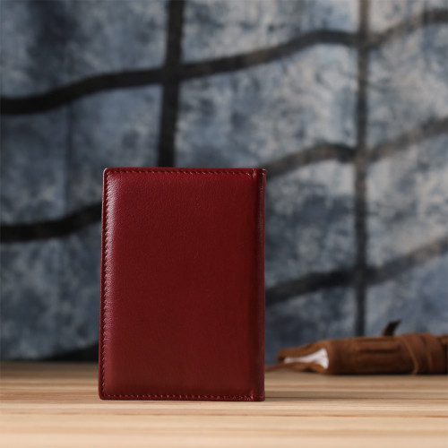 Красивая обложка на паспорт универсального формата из натуральной кожи ST Leather 23079 Бордовый