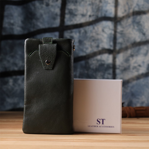 Стильный кошелек-клатч для женщин с отделением под телефон ST Leather 23103 Зеленый