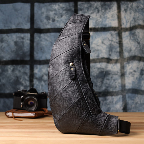 Сумка интересной формы через плечо из натуральной кожи Vintage 22958 Черный